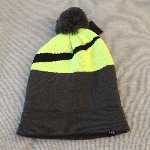 NIKE Big Kid's Volt Yellow Black Swoosh Pom Pom Knit Beanie NWT - Picture 11 of 15